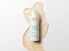 Load image into Gallery viewer, Moroccanoil Moisture Repair Conditioner 250ml
